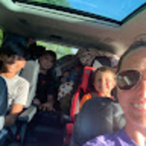 Meet your Posher, Elizabeth